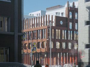 Чудо-дом на улице Каландаришвили в Якутске