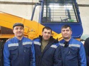 Уборка снега-труд нелёгкий! 