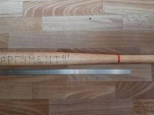 Житель Якутии до смерти забил бейсбольной битой односельчанина