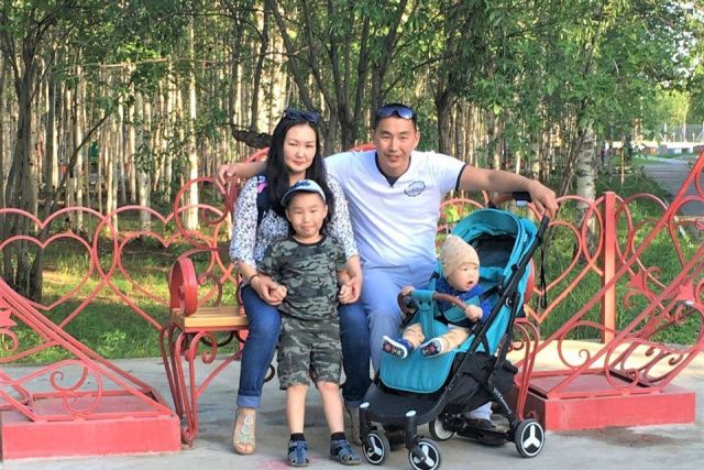 Счастье быть мамой: сотрудницы «Полиметалла» рассказали об искусстве воспитания детей