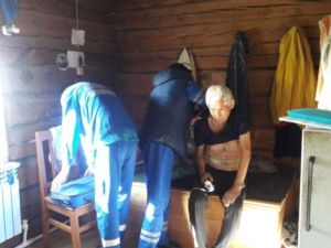 В Якутске одинокий пенсионер выживает на даче с печкой-буржуйкой 