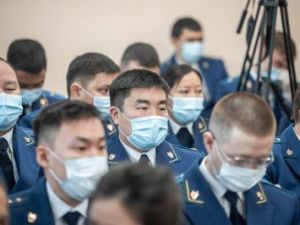 Ежемесячный доход районного прокурора в Якутии превышает 300 тысяч рублей