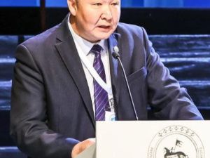 Главу наслега «сурово» покарали предупреждением за неплатежи и «безвредные» долги по коммуналке в полмиллиона рублей