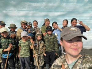 «Чистая земля»: как живет потомственная семья эвенов-оленеводов в якутской тундре