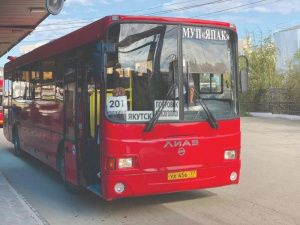 Возобновлен утренний автобусный рейс Якутск — Покровск