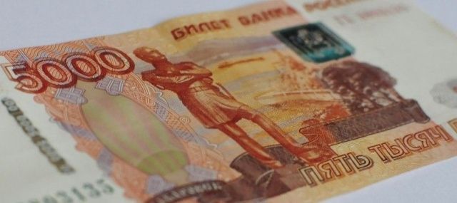 В Намском районе покупатель расплатился в магазине "билетом банка приколов"