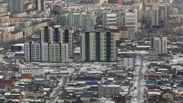 В течение полутора лет в Якутии расселят все дома, признанные аварийными до 2017 года
