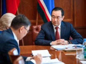 Айсен Николаев поручил убрать административные барьеры вокруг частных детских садов