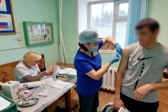 В исправительном центре г. Ленска организована вакцинация осужденных 