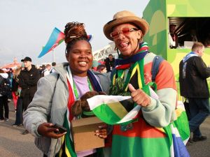 Фоторепортаж: якутяне приняли участие в шествии молодежи мира в Сочи