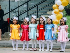 В Якутске подъезды украсят детскими рисунками