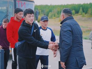 Команда Монголии по вольной борьбе прибыла в Чурапчу на матчевую встречу