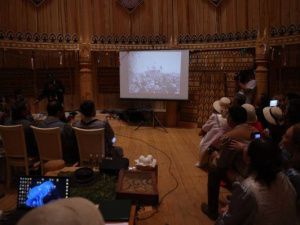 В Якутии презентовали хроникальный кинодокумент «Ысыах в Амге - 1944 года»