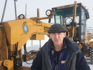 Уборка снега-труд нелёгкий! 