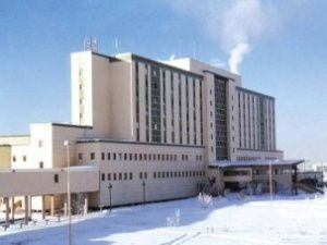 Минздрав: в Якутии на сегодня 73 тяжелобольных. 100 дополнительных коек развернуто в НЦМ