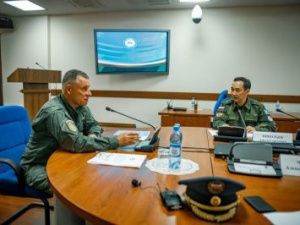 Сегодня ночью для переброски спасателей МЧС прибудет дополнительный борт «Суперджет-100»