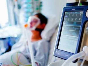 Айсен Николаев: «Якутия приобретет дополнительно аппараты искусственной вентиляции легких»