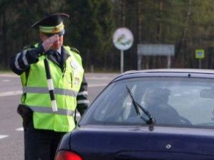 В Алданском районе мужчину оштрафовали на 200 тысяч рублей за повторное пьяное вождение