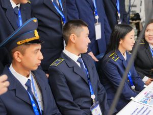 Евгению Григорьеву презентовали проекты по итогам стратегических сессий по подготовке к 400-летию Якутска