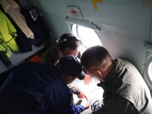 Глава Якутии встретился с огнеборцами в Верхневилюйском районе