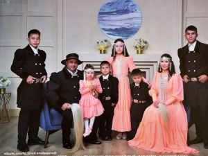 Многодетная семья Илюхиных из Горного района:  «В стране запустят нацпроект «Семья», это правильно и справедливо»