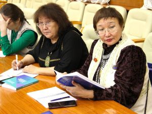 Функционирование государственных языков республик РФ обсудили в Якутске