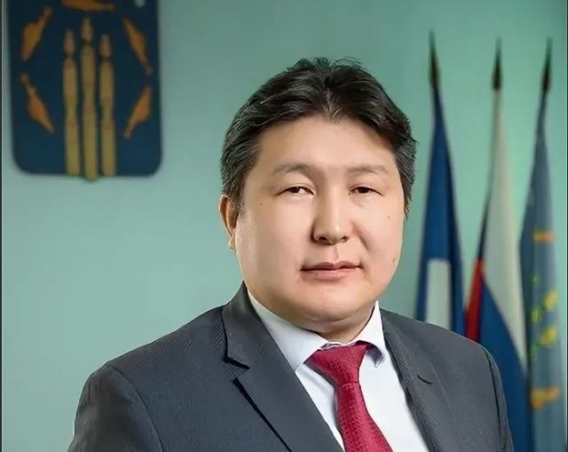Не дурак и не зашоренный, работать легко - бывшие коллеги о новом руководителе внутренней политики Якутии