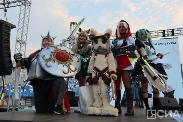 Призеры конкурса косплея фестиваля Ykt Geek Fest получили сертификаты до 25 тысяч рублей