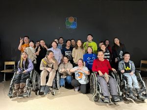 Быть полезным без жалости: как работает молодежный инклюзивный центр «Среда» в Якутске