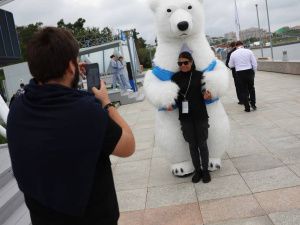 Фоторепортаж с первого дня ВЭФ-2023: улица Дальнего Востока и культурная программа