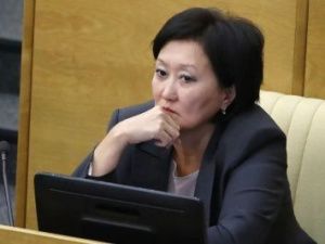 Депутат Госдумы Сардана Авксентьева недовольна блокировкой YouTube 