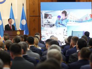 Айсен Николаев: в фокусе внимания  не только лечение, но и сбережение и укрепление здоровья якутян