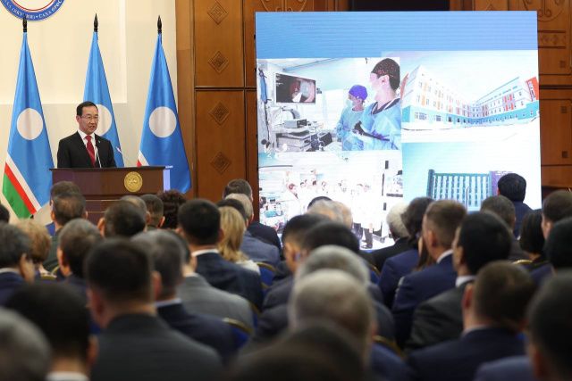 Айсен Николаев: в фокусе внимания  не только лечение, но и сбережение и укрепление здоровья якутян