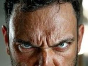 В Якутске мужчина сломал бывшей возлюбленной нос, ударив головой