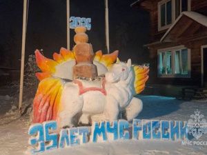 Арктические спасатели покорили жюри снежными шедеврами