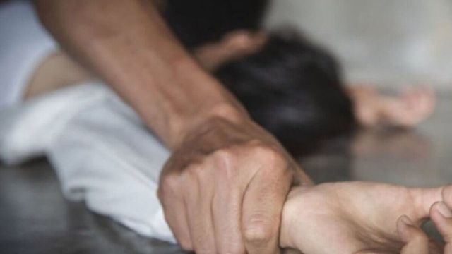 Житель Якутска надругался над новой знакомой, а затем убил приятеля