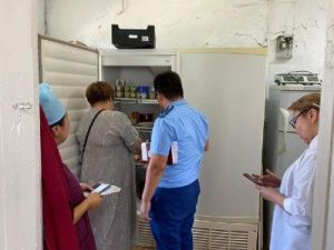 В пищеблоках двух детских лагерей в Якутии хранились продукты питания с истекшим сроком годности