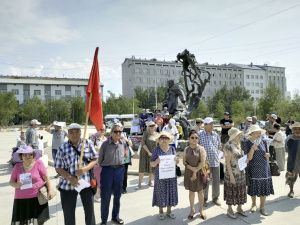«Как голосуем, так и живем». Якутия до последнего будет биться за Павла Грудинина!