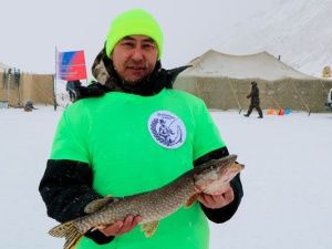 В УФСИН проведены соревнования по зимней рыбалке