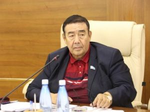 Штраф принудительно списан с арестованного счета экс-депутата Уарова