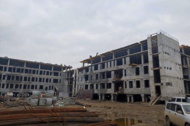 Систему электроснабжения прокладывают в здании будущего Таттинского лицея