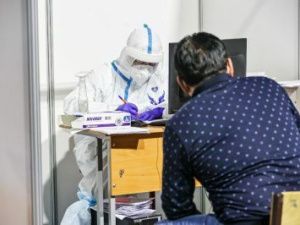 За сутки ковид подтвердили у 421 якутян