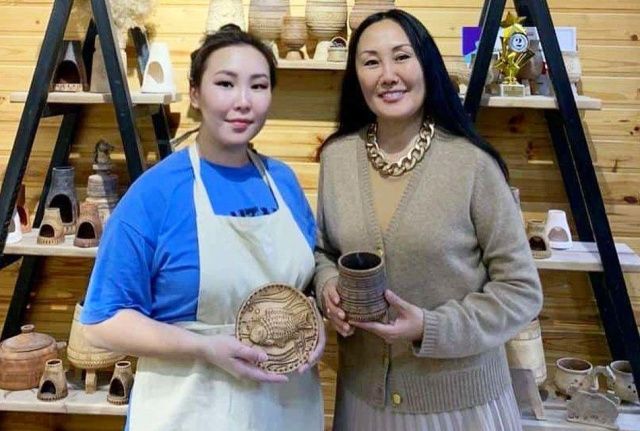 Людмила Николаева посетила гончарную мастерскую «Туой Арт»