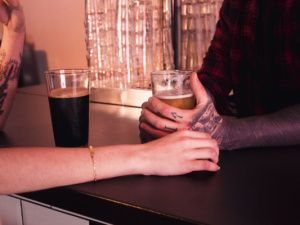 23-летний уроженец Нюрбинского района украл у девушки в баре 131 тысячу рублей