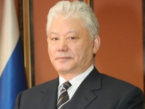 Памятник первому Президенту Якутии Михаилу Николаеву появится в Якутске