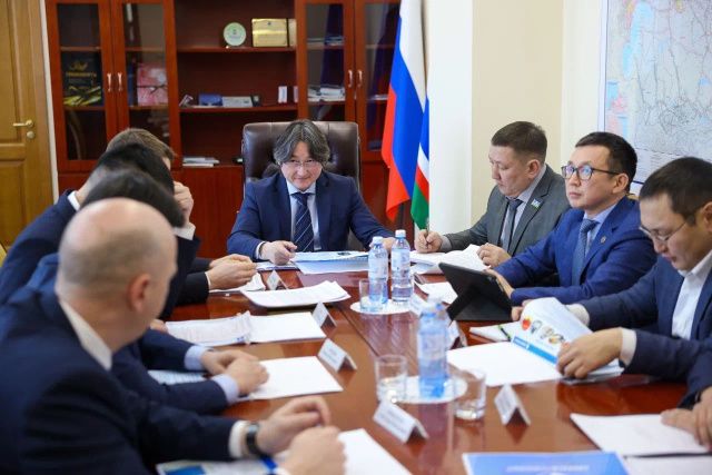 В Якутии планируют запустить пилотный проект по переводу сельхозтехники на газовое топливо