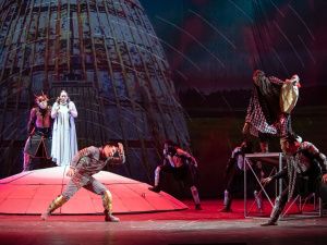 В Москве состоялась премьера спектакля по мотивам Олонхо «Хардааччы Бэргэн»