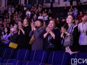 «Народ саха сохранил свою уникальную культуру»: казахские зрители высоко оценили спектакль-олонхо
