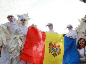 Фоторепортаж: якутяне приняли участие в шествии молодежи мира в Сочи