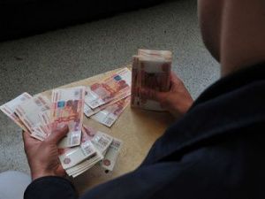 Менеджер столичного ресторана «прикарманил» 700 тысяч рублей